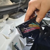 新能源電動汽車安全性能檢測中采集車架號及BMS電池數(shù)據(jù)的難點